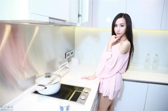 女语文老师跟我睡一张床 教室停电干同桌陈冰15(2)(点击浏览下一张趣图)