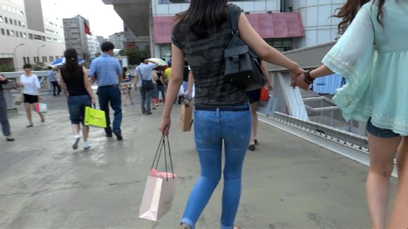 黑蝴蝶b厉害吗 天涯：门帘子b好不好(4)(点击浏览下一张趣图)