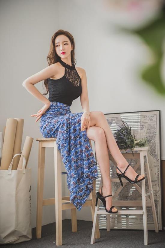 美妙的妻子,瑶瑶：妻欲:人妻俱乐部60(点击浏览下一张趣图)