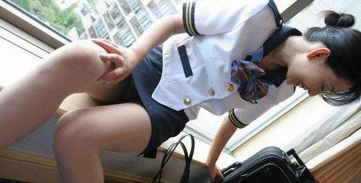 空姐体检遇到男医生：新兵下体体检视频(2)(点击浏览下一张趣图)