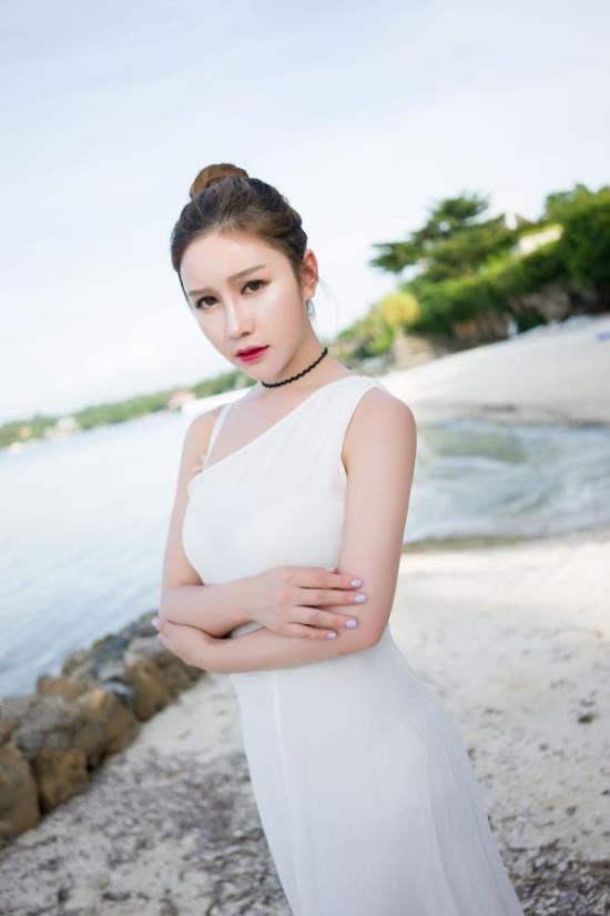 【我征服了公公1~34 我征服了公公35―71(2)(点击浏览下一张趣图)