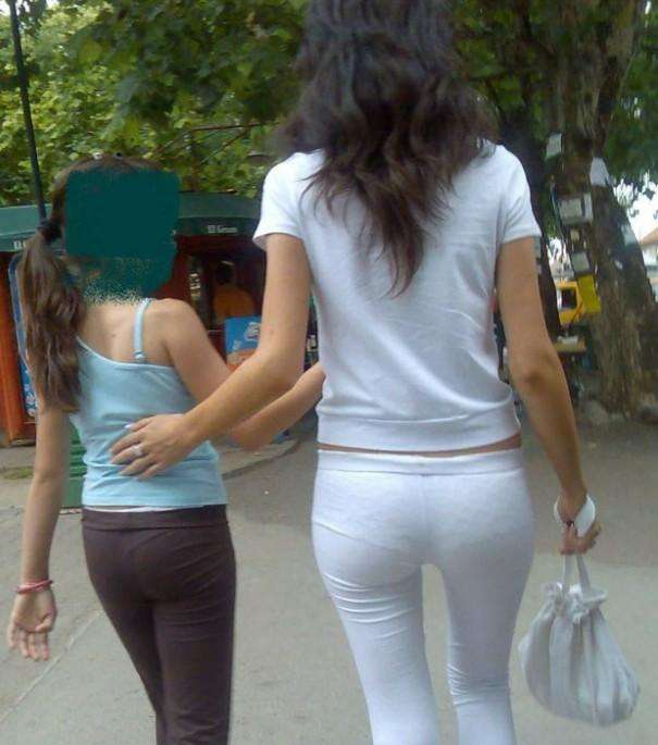透明女内裤裆部也透明(3)(点击浏览下一张趣图)