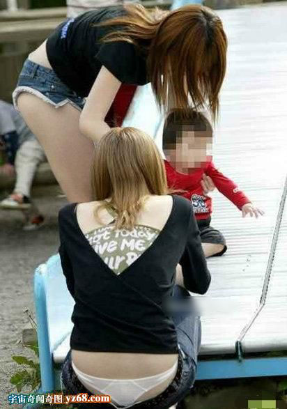 穿丁字内裤的高中女生(4)(点击浏览下一张趣图)