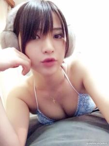 自拍偷窥国产自拍专区美女生活照(5)(点击浏览下一张趣图)