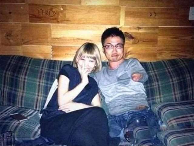 结婚15年出轨50次 史上最强渣男出轨照(13)(点击浏览下一张趣图)