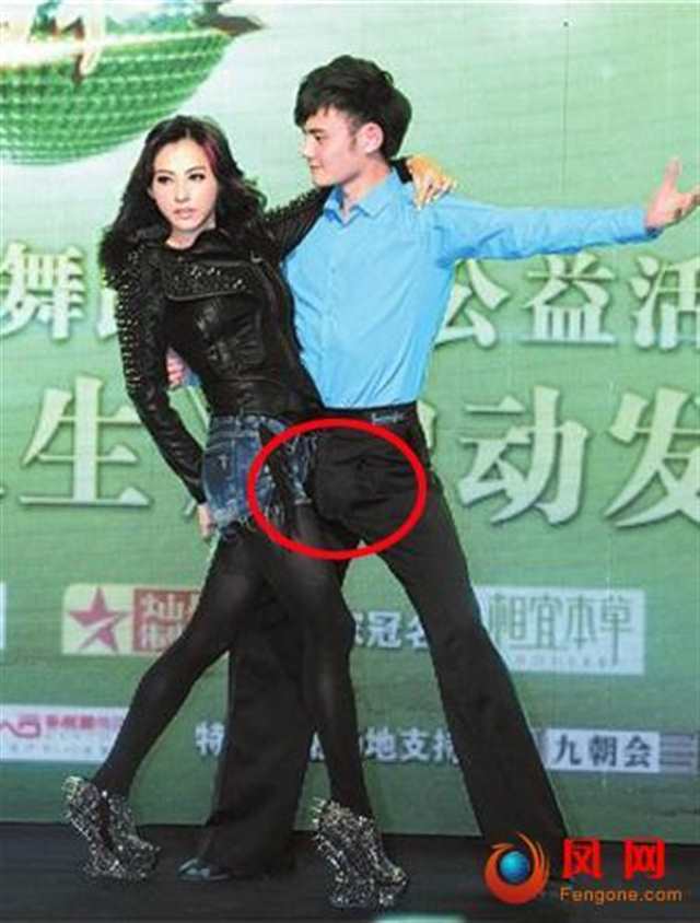 男生生理反应为啥会浑身发烫(点击浏览下一张趣图)