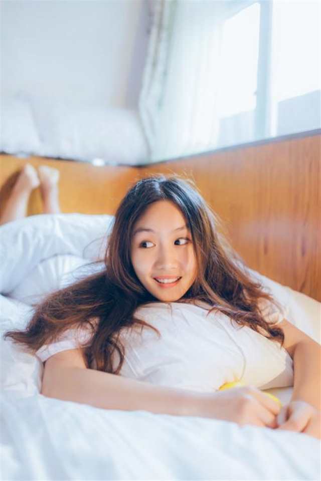 男生听到女生起床慵懒的声音 很轻声细语的那种(点击浏览下一张趣图)