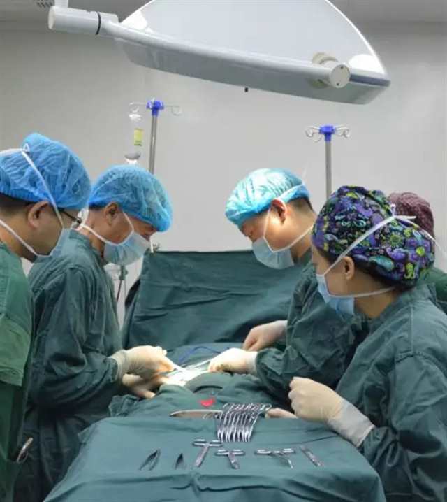 哪个整形医院可以切除睾丸(点击浏览下一张趣图)