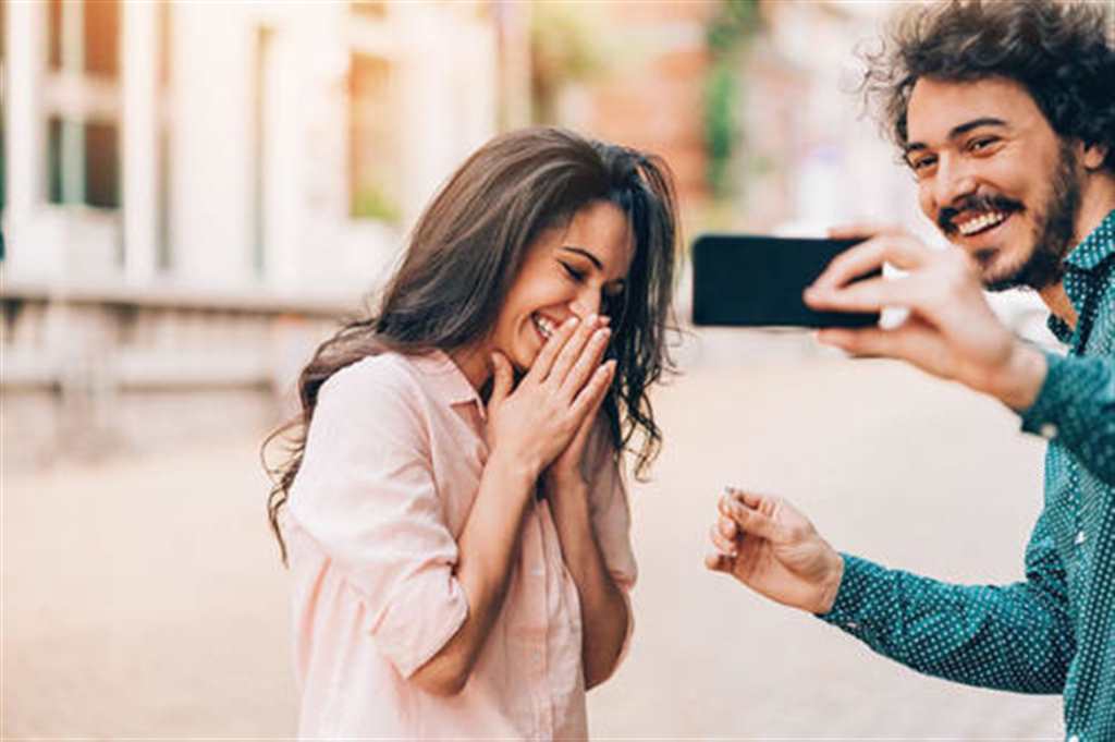 结婚的女人跟别的男人暧昧(2)(点击浏览下一张趣图)