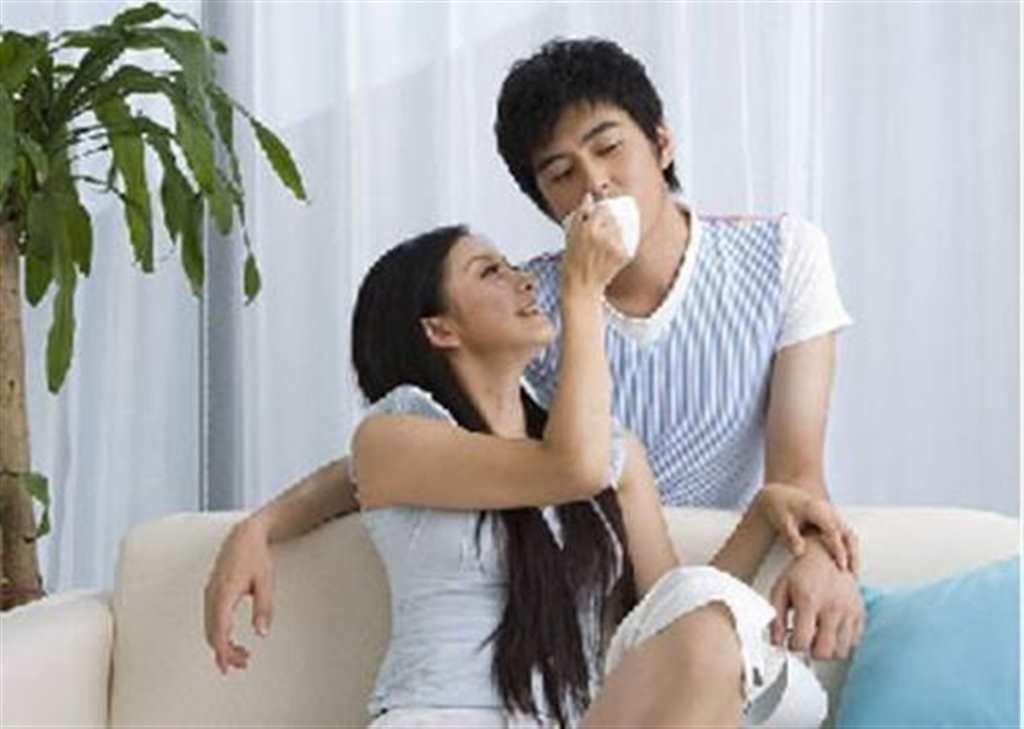 疫情老公在家一天好几次  一天一次久了就虚了(2)(点击浏览下一张趣图)