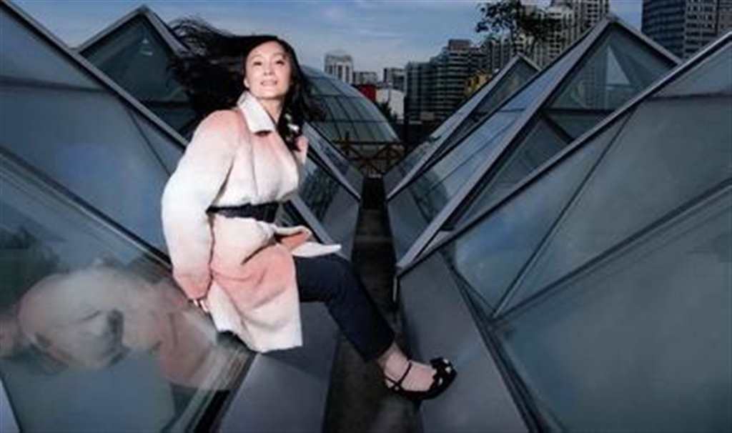 儿子娘今晚就是你的人了，娘喜欢和儿子睡(3)(点击浏览下一张趣图)