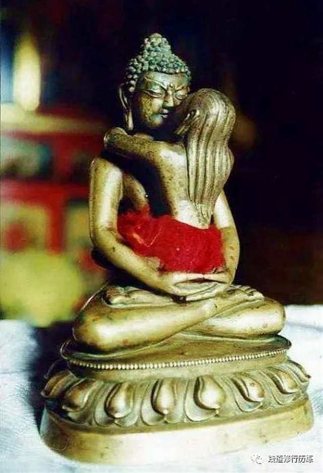 密宗双修30式 《一刹那成佛之捷径诵佛号清净罪堕》(3)(点击浏览下一张趣图)