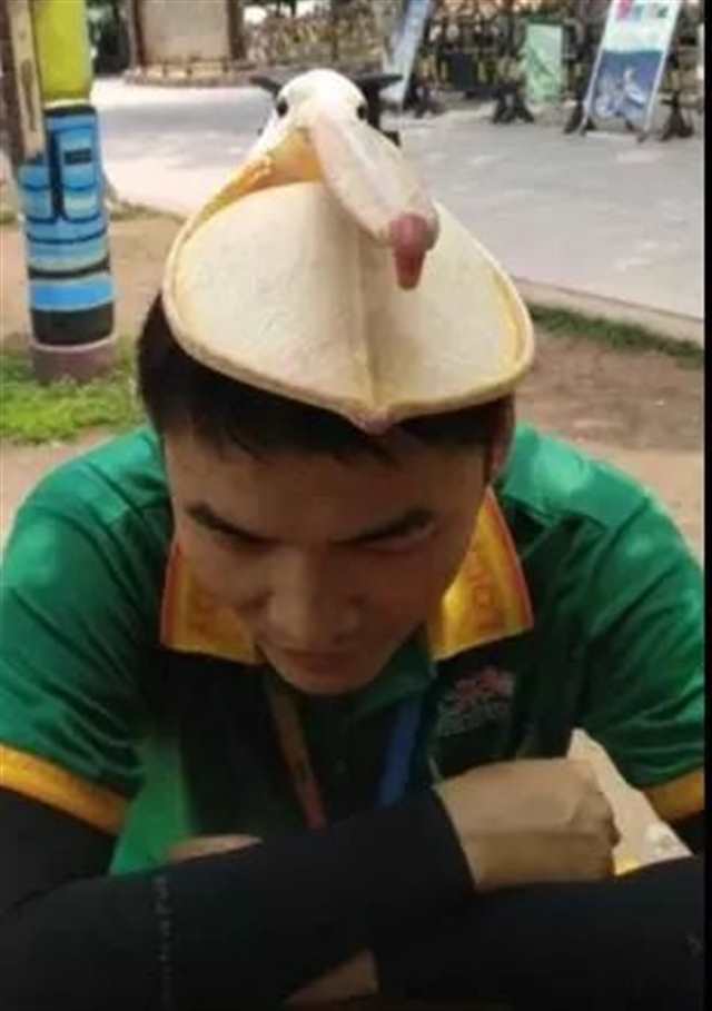 灌顶的时候哭了 佛性一出，震动十方世界(2)(点击浏览下一张趣图)