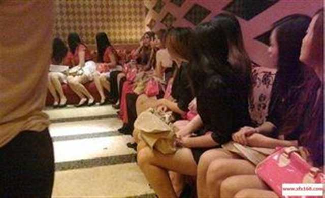 沐足女为什么喜欢买钟?我女朋友是做沐足的(点击浏览下一张趣图)