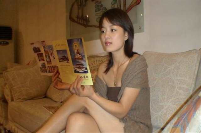 女人就是要优雅到死，40岁以下能算少妇吗 (点击浏览下一张趣图)