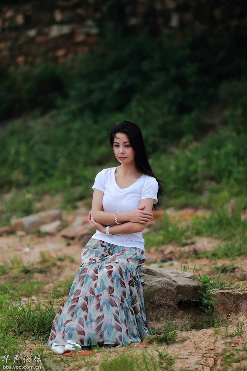 少妇游园 - 花开有声 (点击浏览下一张趣图)