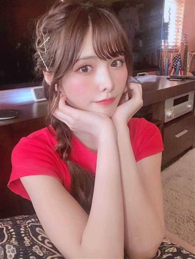 桥本有菜2绝对领域来袭(3)(点击浏览下一张趣图)