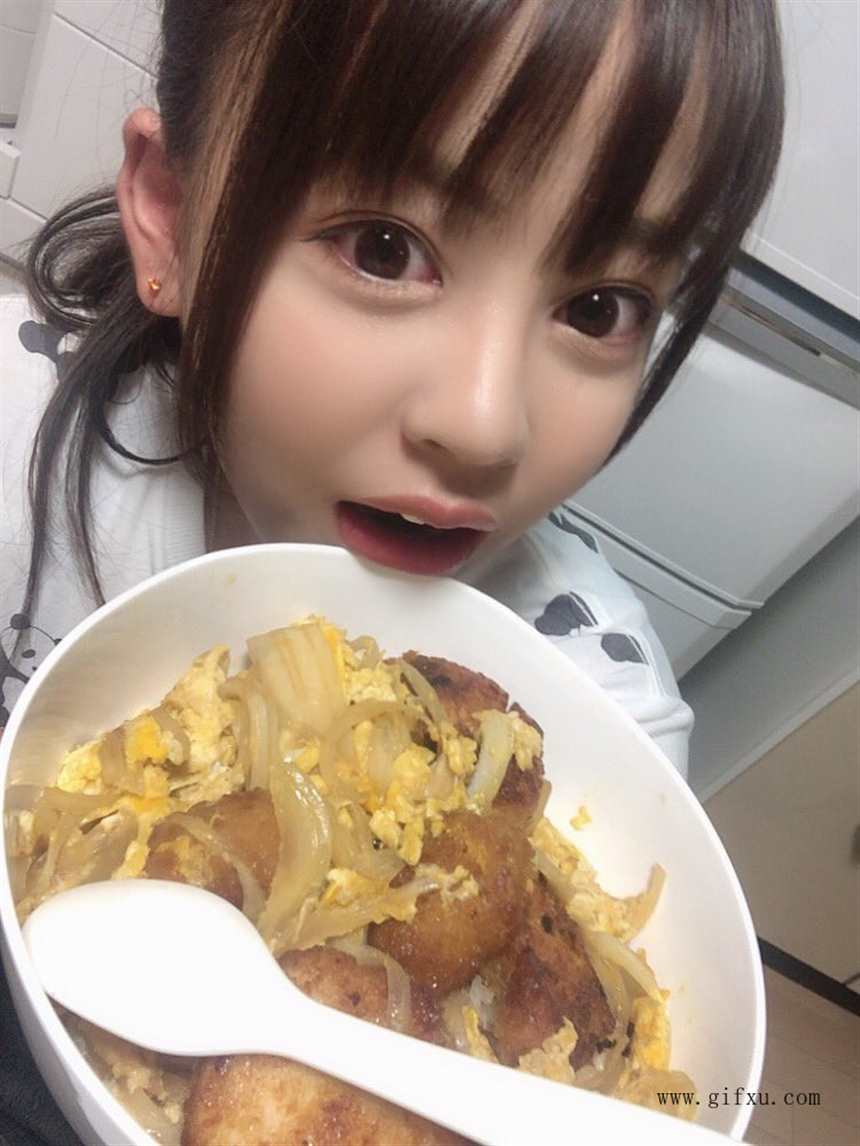 149公分I乳小只马夕美しおん（夕美紫苑）「爆SSNI-761」