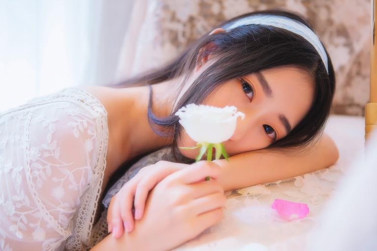 姐夫与小姨子(7)(点击浏览下一张趣图)