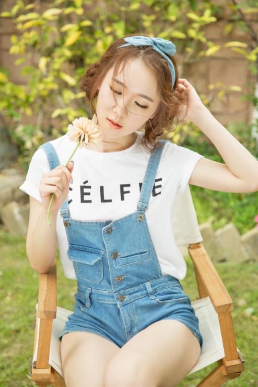 同样是美女，为什么追她的都是多金靠谱男，追我的都是花花公子？(点击浏览下一张趣图)
