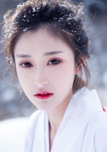 Ayawawa婚后生活大起底：幸福的婚姻是什么样的(点击浏览下一张趣图)
