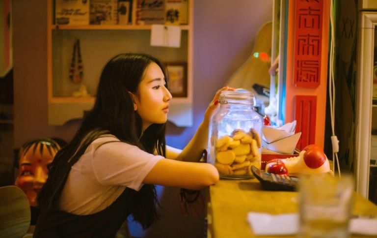 妻子出差我与女邻居上演临时夫妻(点击浏览下一张趣图)