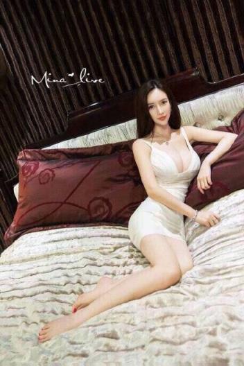 风流小姨子在我身下大声的呻吟着(点击浏览下一张趣图)