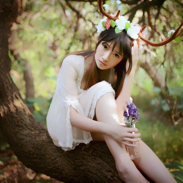 少妇沉沦在情人的柔情里(点击浏览下一张趣图)