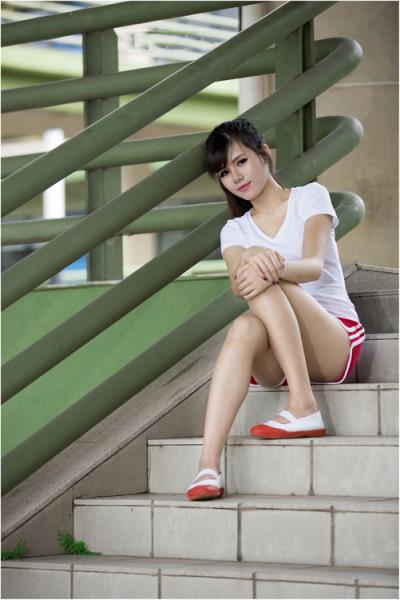 关于“疯子”王近山同志抛弃前妻要娶小姨子最后搞了自己保姆(5)(点击浏览下一张趣图)