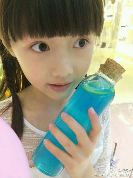 小姨子让我床技真人秀示范给她老公(2)(点击浏览下一张趣图) 小姨子让我床技真人秀示范给她老公(2)(点击浏览下一张趣图)