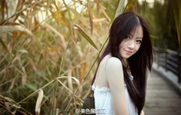 亲眼看见小姨子与姐夫偷情(2)(点击浏览下一张趣图)