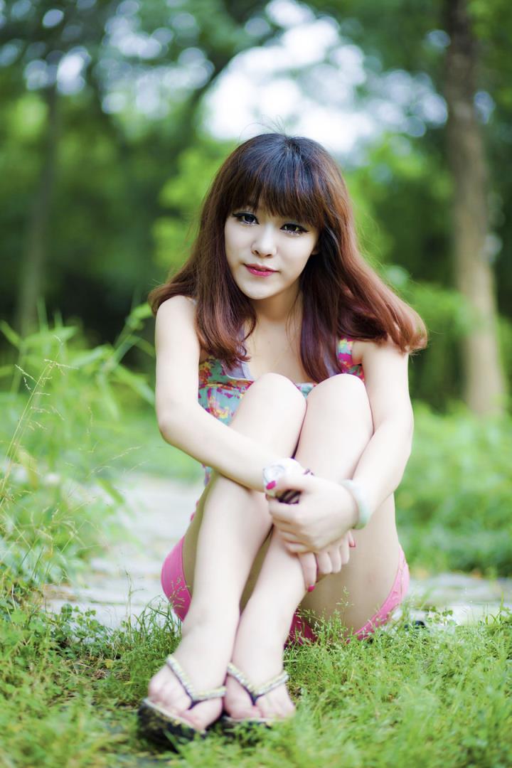 少妇老公不在家我对性充满了需求和渴望(点击浏览下一张趣图)
