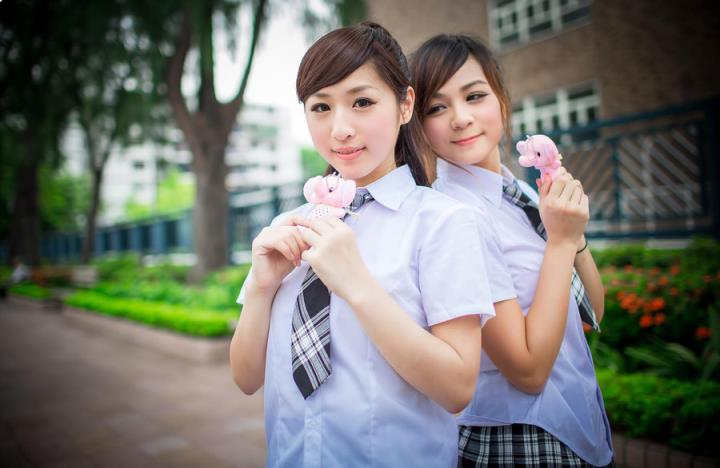 俏女友突变人妻还逼着我偷情(2)(点击浏览下一张趣图)