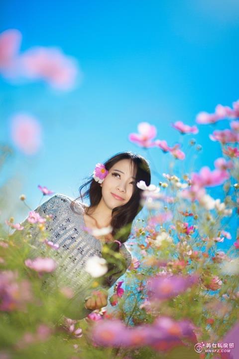 少妇在浴室里疯狂出轨(2)(点击浏览下一张趣图)