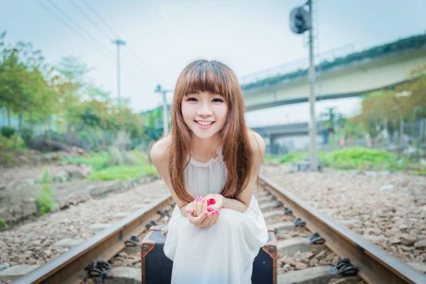 小三把我丈夫扒光后踢出门外(3)(点击浏览下一张趣图)