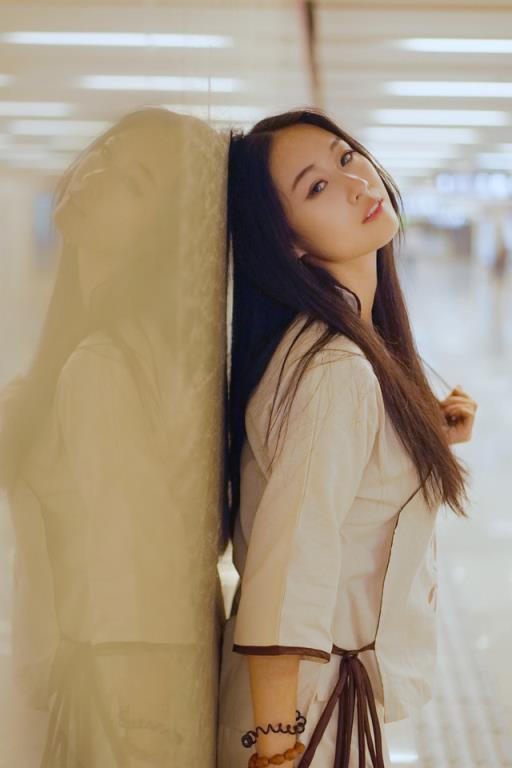 姐夫和漂亮小姨子的那些事(10)(点击浏览下一张趣图)