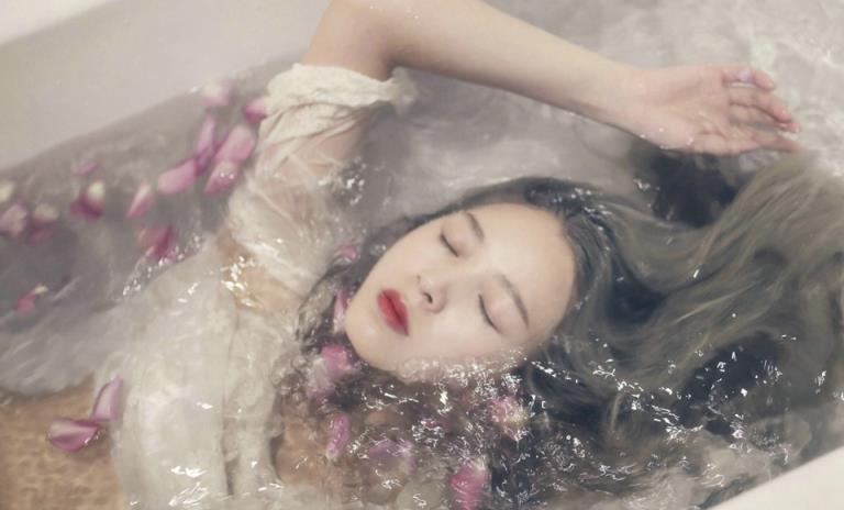 他是你的真命天子吗？不妨听听父母怎么说(点击浏览下一张趣图)