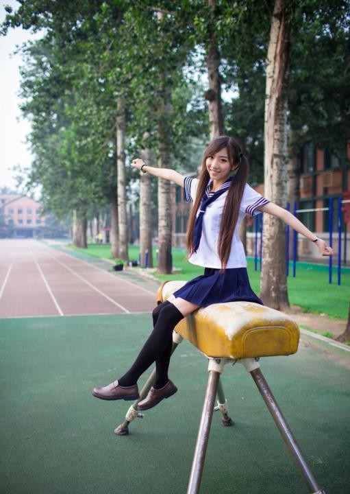 被情人抛弃，我缠上他的儿子(点击浏览下一张趣图)