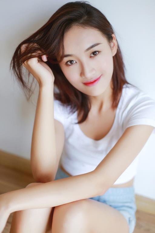 一个少妇的疯狂出轨生活(点击浏览下一张趣图)