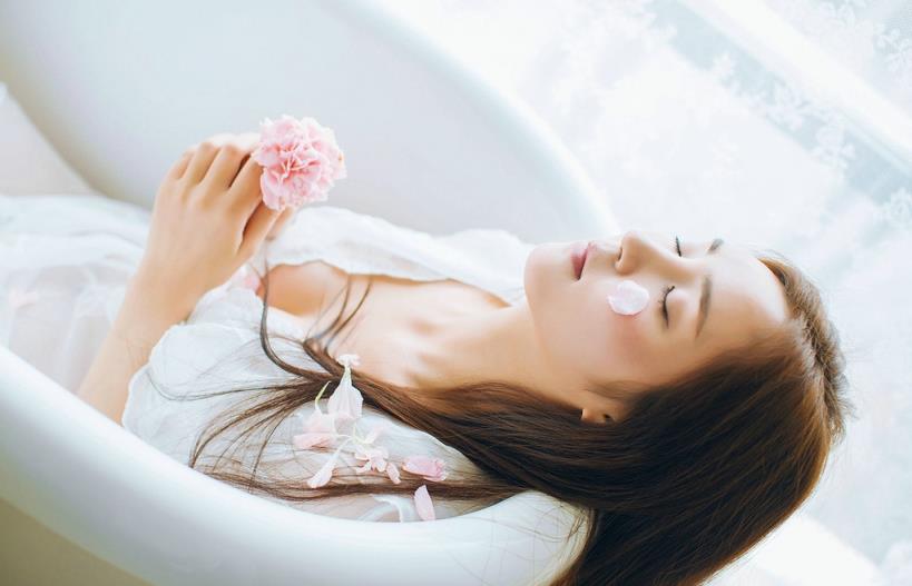 情感故事：我和老婆闺蜜偷情的日子(20)(点击浏览下一张趣图)