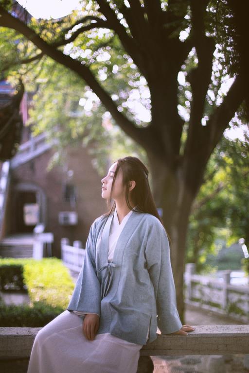 独家 | 从《美人鱼》学习攻克有钱布男的核心，深入了解雄性竞争！只有3%的人能看懂(点击浏览下一张趣图)
