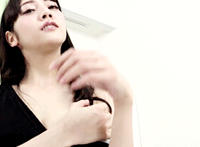 福利番号gif动态图：办公室诱惑漂亮上司图