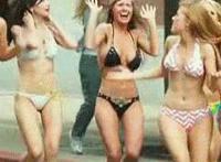 男男动态搞基图：风韵犹存的中年女人叉叉叉邪恶动态图