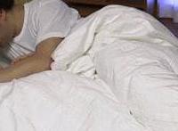 强姧美女全程图片 黑猩猩和人杂交视频 