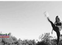 濑亚美莉喷奶 一个女人被一群男人玩让你流水的文字