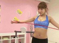 熟睡女子遭咸猪手图片 闲猪手图片大全