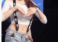 xixi汤芳两腿分开图:kill第一会所人妻意淫GIF