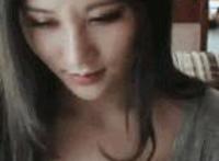 另类gif你懂的:七叔你轻点 妹子干爹对你真好