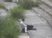 偷尝禁果的高中生：西安桃花潭初中生野战