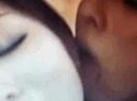 男女行房激烈动态图：陌陌约的炮坚持打完 前男友老是找我约炮